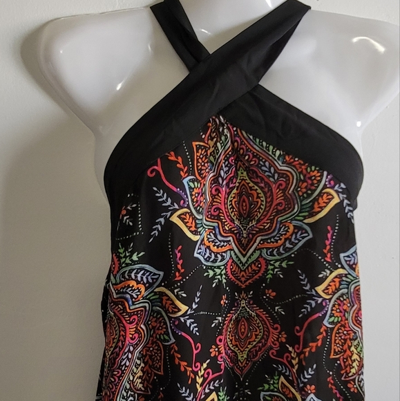 Soho adjustable Halter Top, Paisley, Size Medium - Picture 2 of 6